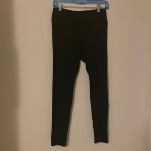 Basic black leggings